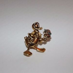 Donald Duck Lapel Pin